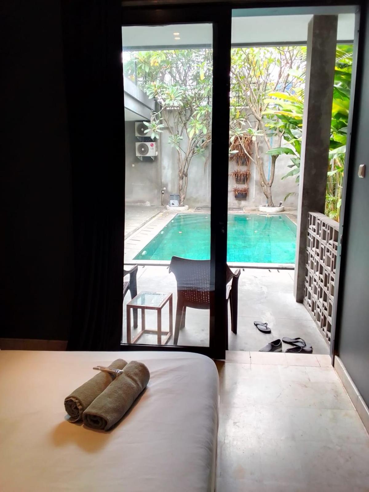 Escotel Casa De Luga Jakarta Eksteriør bilde